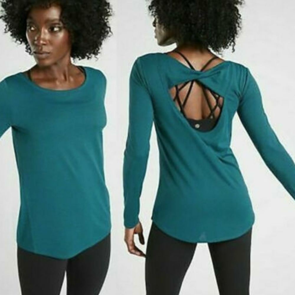 Athleta Teal jacquard flexlight top Small NWT